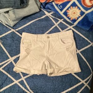 White, ripped, no stains